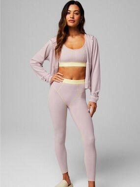 Fabletics Waffle Bra & Leggings Muted Mauve/Butter Size S Bra, M Short Leggings